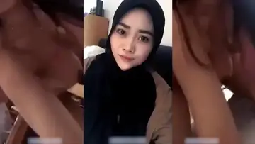 Bokep Jilbab Toket Gede Dihajar Brutal Viral Indo Hot poster